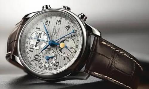 <b>浪琴机械表走慢的原因及解决方法有哪些？</b>