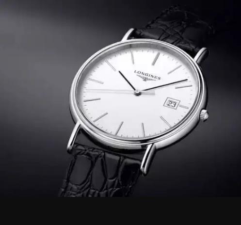 <b>浪琴手表内部出现雾气的原因有哪些？</b>