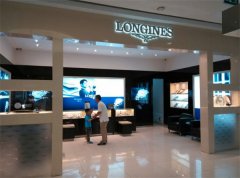 浪琴腕表卡住了，如何轻松摘下