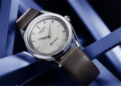 浪琴手表表蒙有划痕如何修复